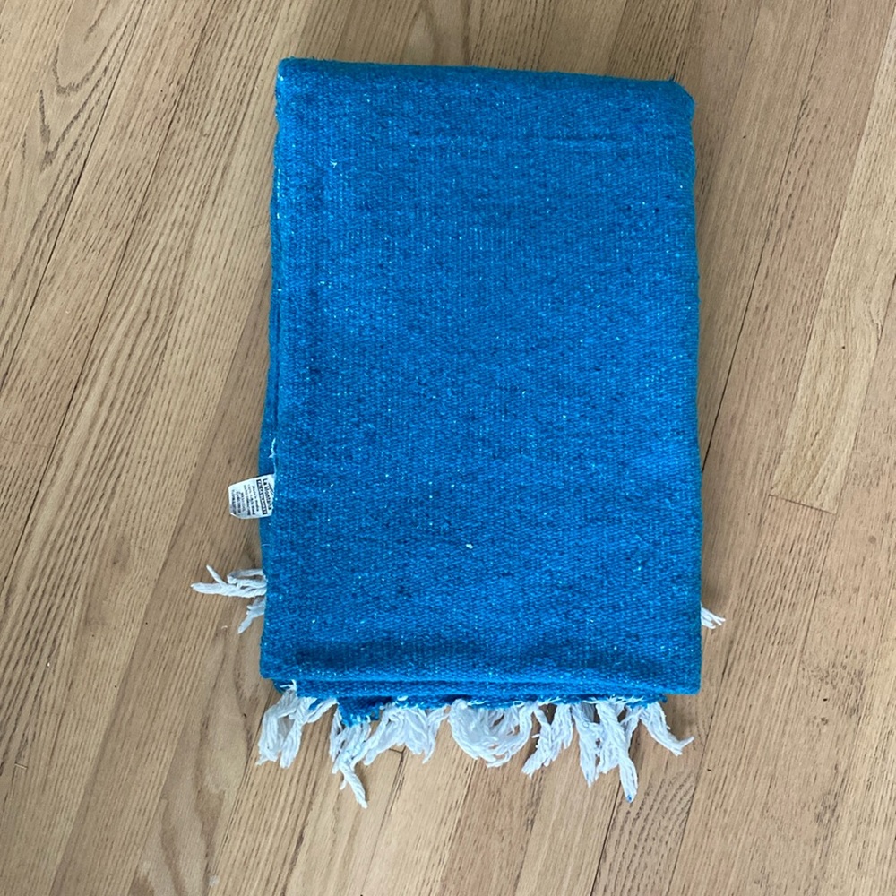 Yoga blanket.
